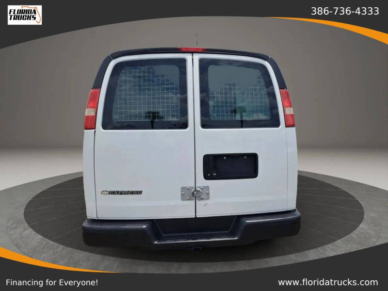 2017 Chevrolet Express 2500