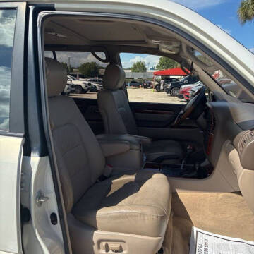 2000 Lexus LX 470