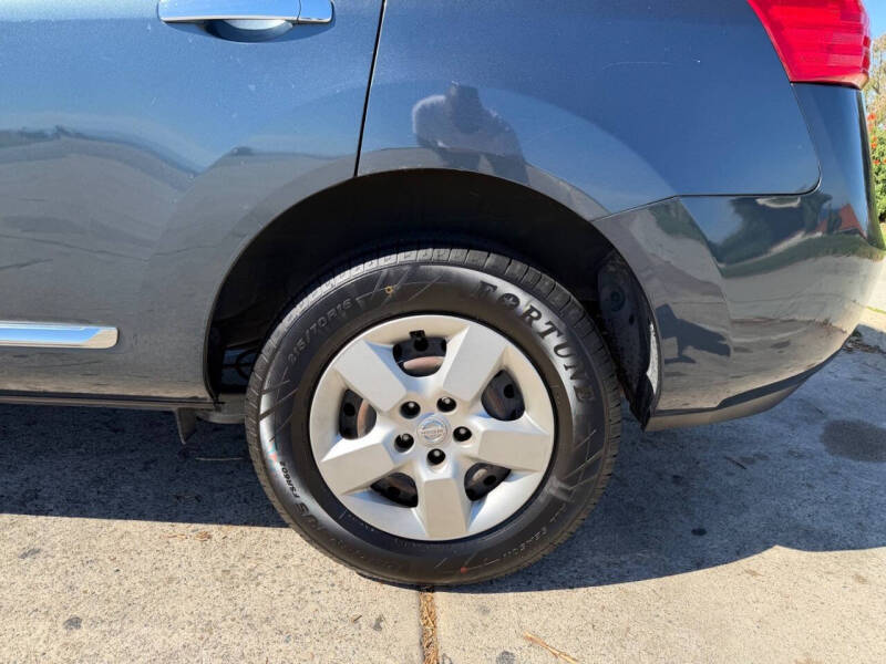 2012 Nissan Rogue S