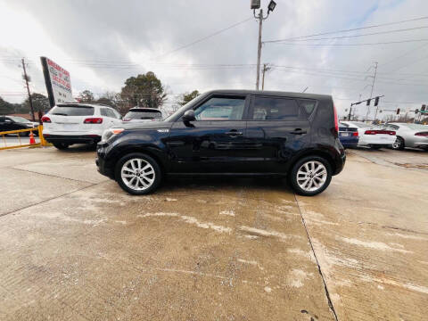 2017 Kia Soul +