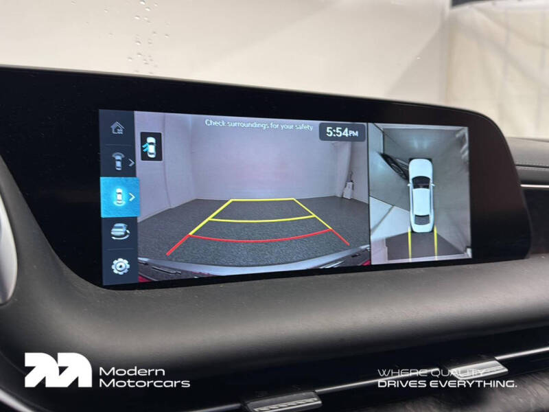 2023 Genesis G90 3.5T e-Supercharger