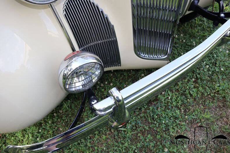 1940 Packard 160