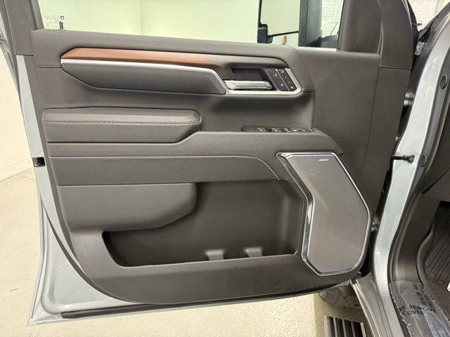 2025 GMC Sierra 2500HD