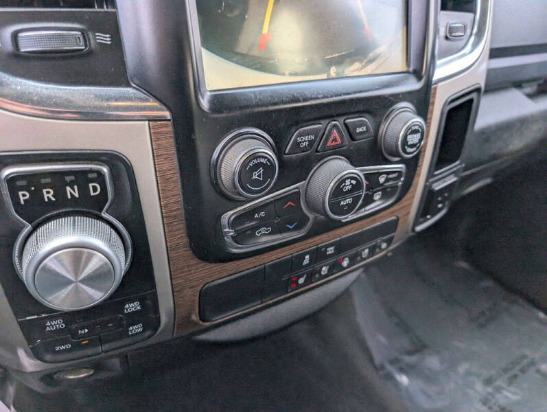 2017 RAM 1500 Laramie