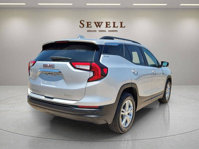 2022 GMC Terrain SLE