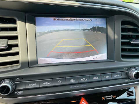 2020 Hyundai Elantra