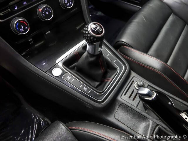 2017 Volkswagen Golf GTI SE