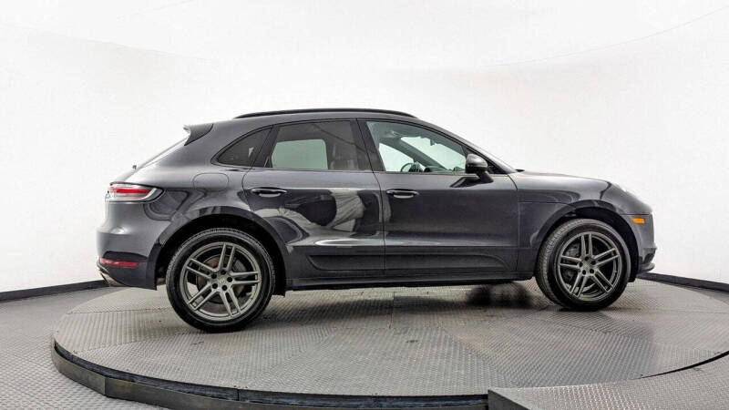 2020 Porsche Macan S