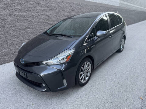 2015 Toyota Prius v Five
