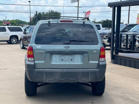 2005 Ford Escape XLT