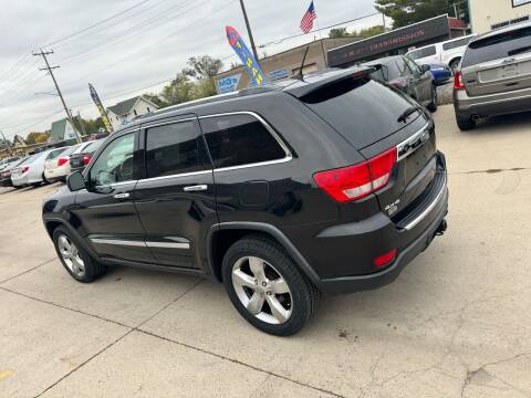 2012 Jeep Grand Cherokee for sale at United Motors in Saint Cloud MN