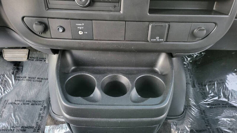 2018 Chevrolet Express LT 3500