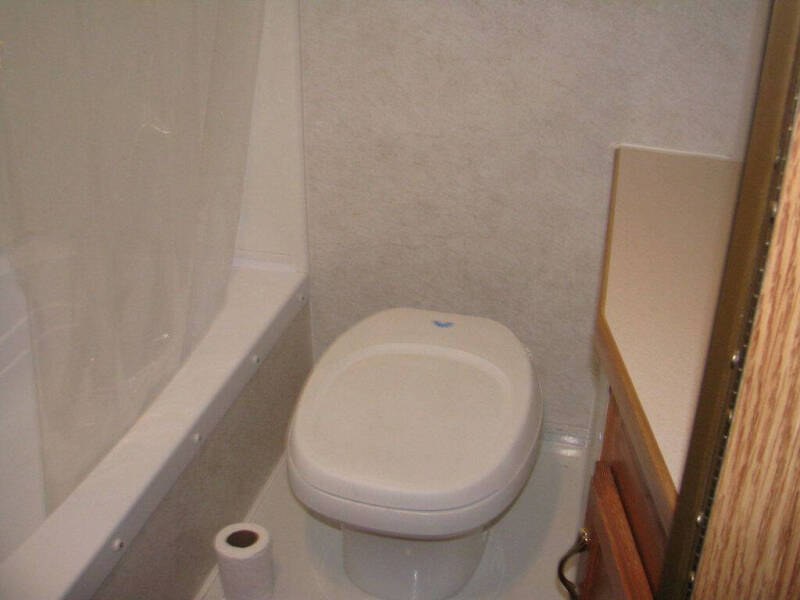 2003 Ford E-Series E-450 SD