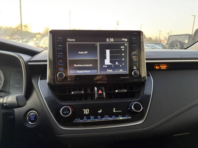 2022 Toyota Corolla Hatchback SE Nightshade Edition