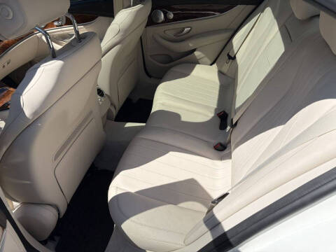 2019 Mercedes-Benz E-Class E 300