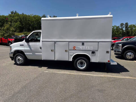 2027 Ford E-Series
