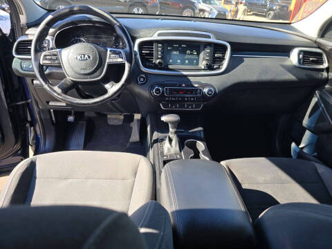 2020 Kia Sorento LX V6