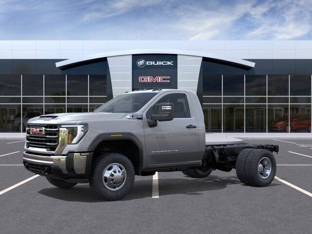 2026 GMC Sierra 3500HD CC