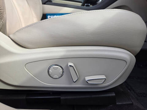 2017 Lincoln MKZ Hybrid Select