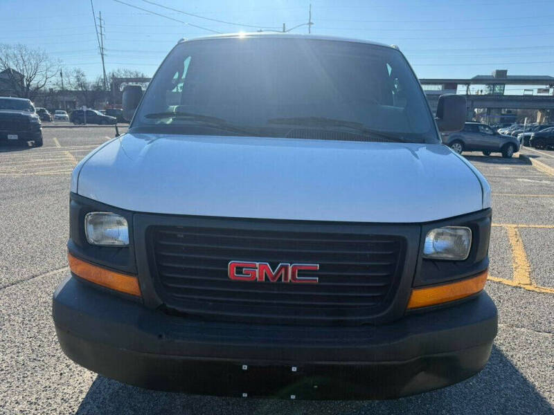 2017 GMC Savana 3500