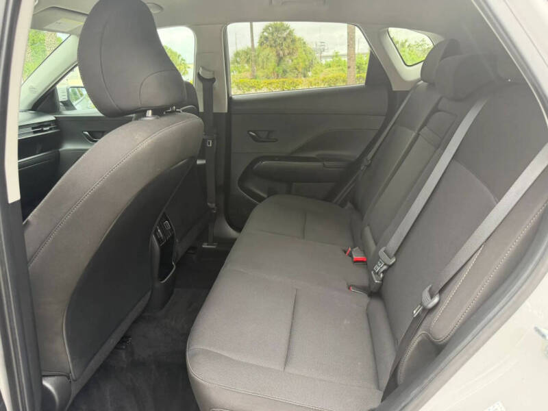 2024 Hyundai Kona SEL