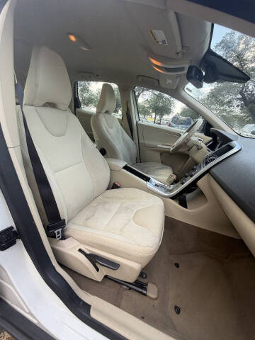 2011 Volvo XC60 3.2