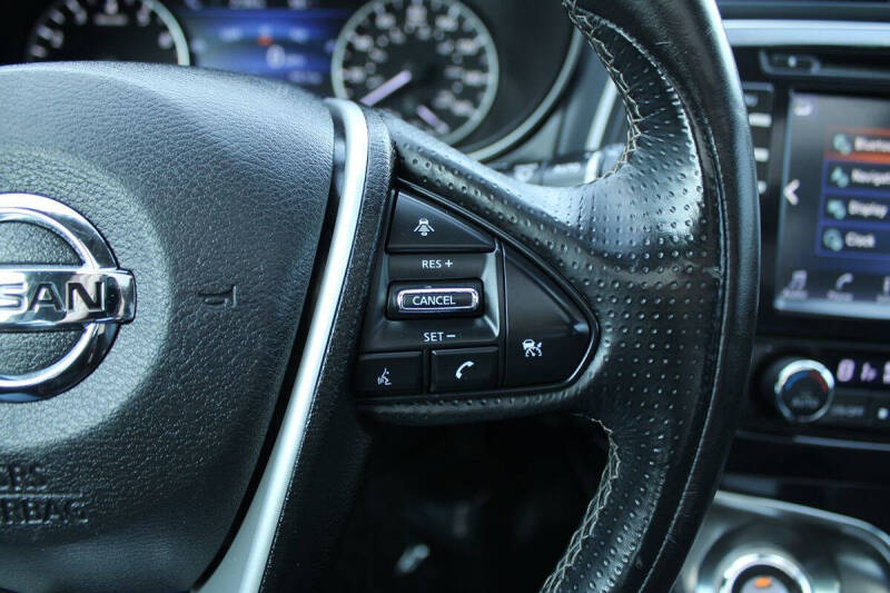 2017 Nissan Maxima Platinum