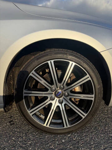 2015 Volvo S60 T5 Premier Plus