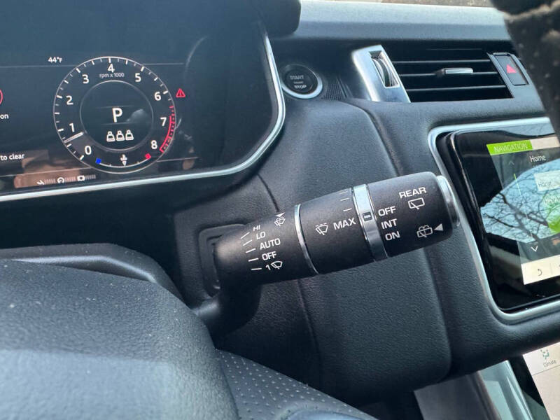 2020 Land Rover Range Rover Sport HSE