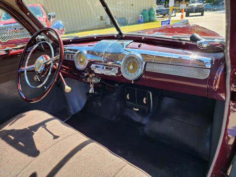 1947 Ford Super Deluxe