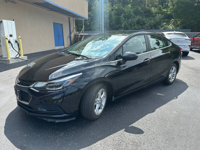 2018 Chevrolet Cruze for sale at David Bales Automotive Inc. in La Follette TN