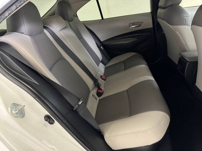 2020 Toyota Corolla Hybrid LE