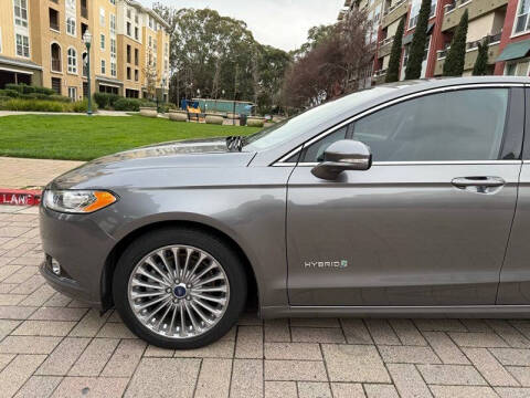 2014 Ford Fusion Hybrid Titanium