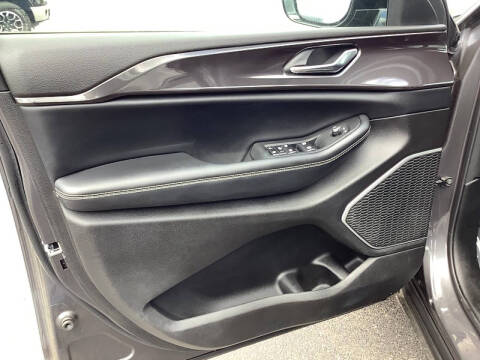 2022 Jeep Grand Cherokee L