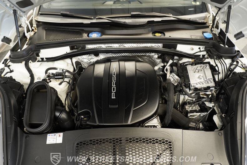 2019 Porsche Macan