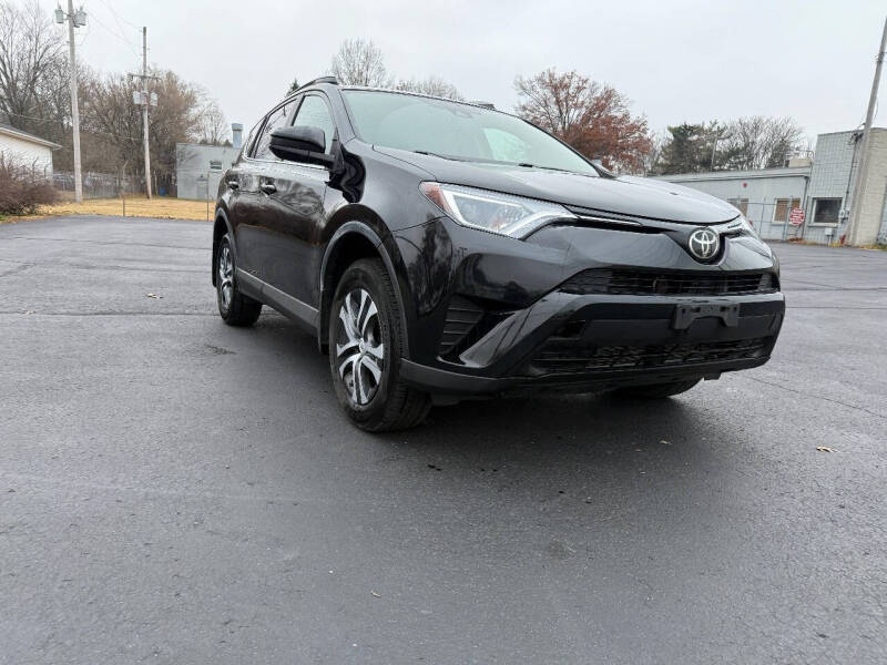 2017 Toyota RAV4 LE