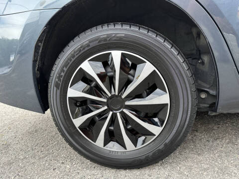 2016 Toyota Corolla LE Plus