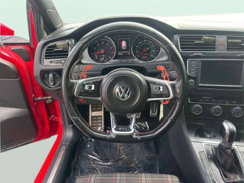 2016 Volkswagen Golf GTI