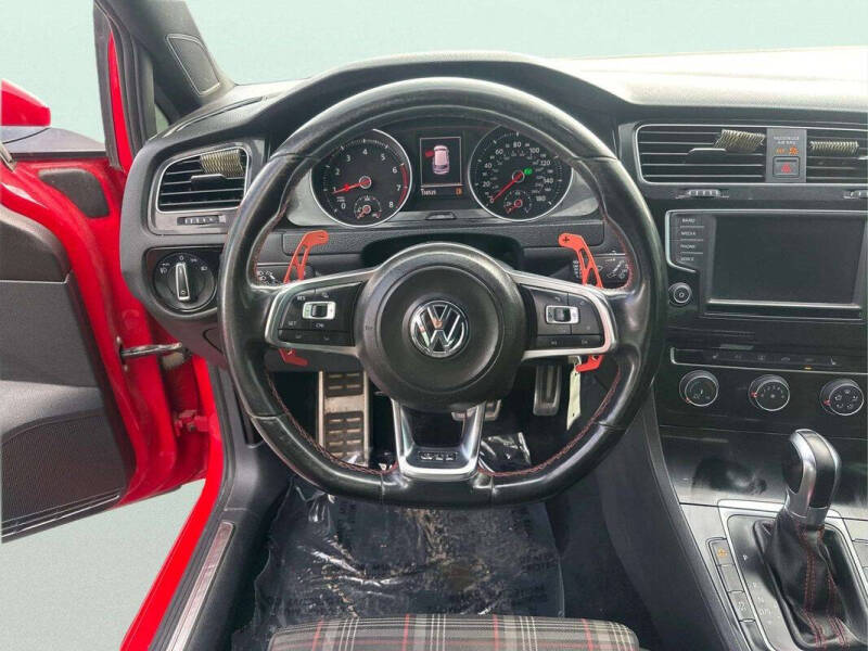 2016 Volkswagen Golf GTI