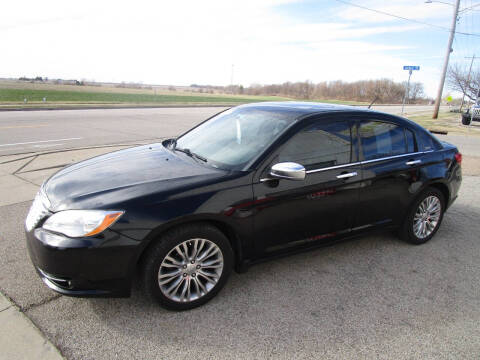 2013 Chrysler 200 for sale at Dunlap Motors in Dunlap IL