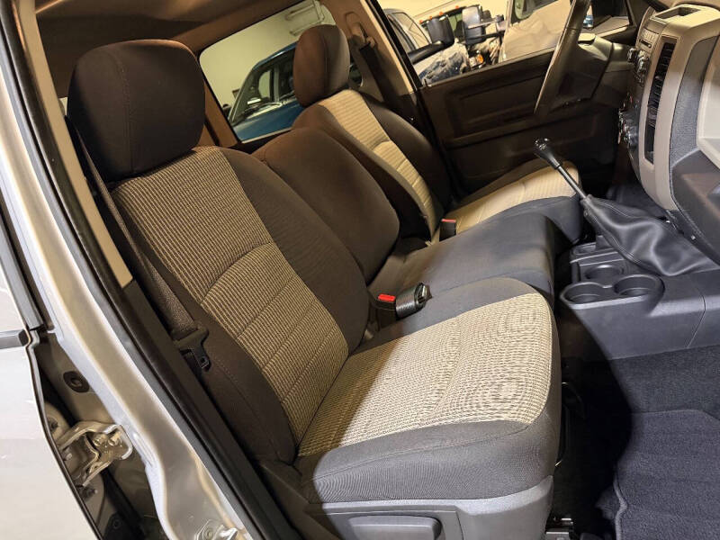 2012 RAM 2500 ST