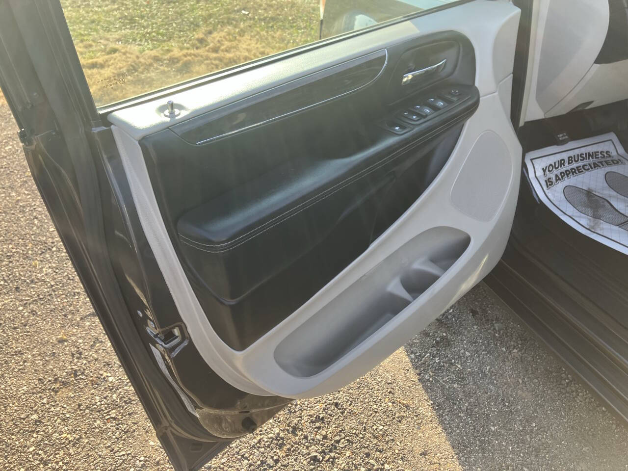 ChryslerTown and Country6