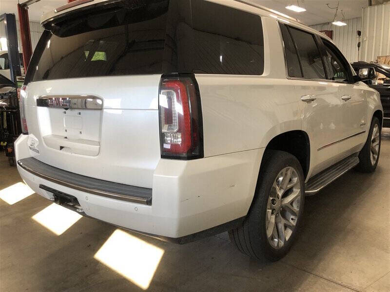 2016 GMC Yukon Denali