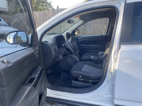 2011 Jeep Compass Sport