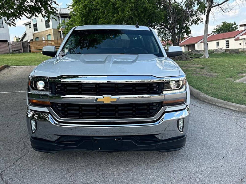 2017 Chevrolet Silverado 1500 LT's photo