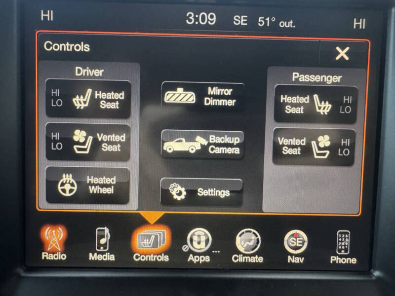 2016 RAM 1500 Laramie