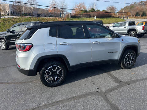 2024 Jeep Compass Trailhawk