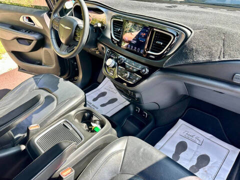 2019 Chrysler Pacifica Limited