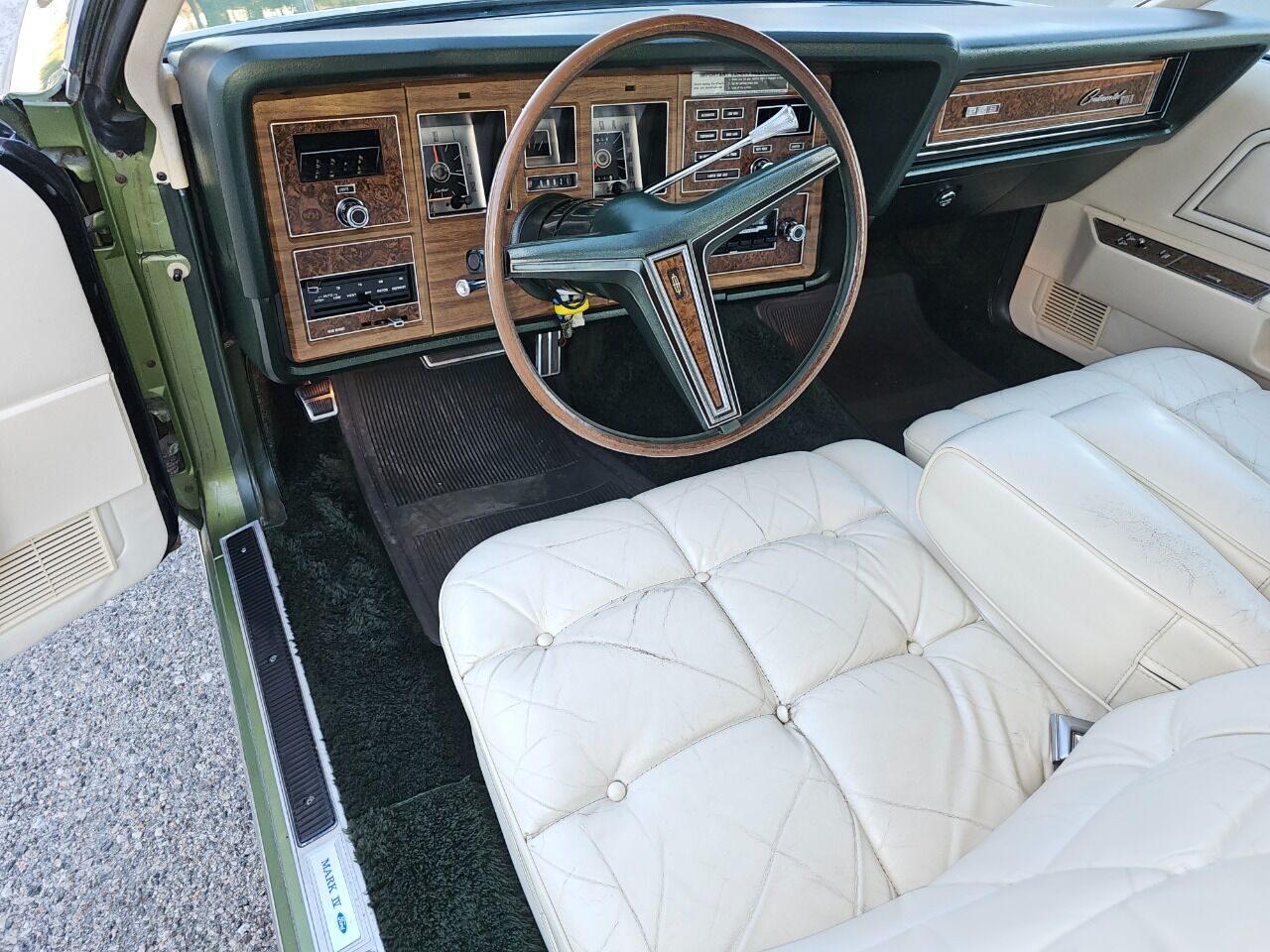 1972 Lincoln Mark IV 55