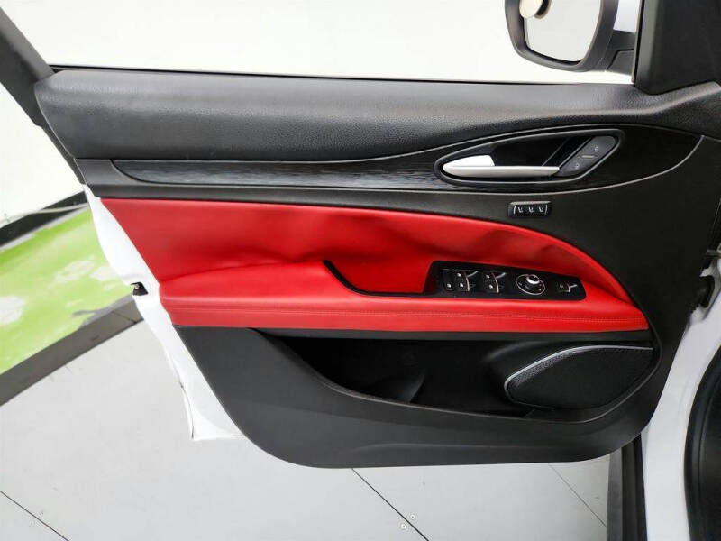 2019 Alfa Romeo Stelvio